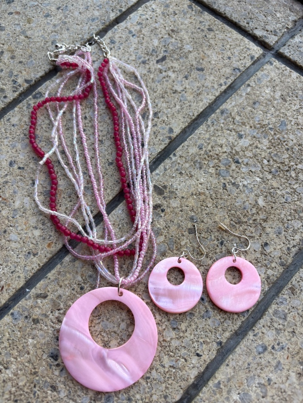 mother of pearl and seed bead necklace/earrings